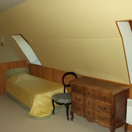 Bed & Breakfast A L'australienne Au Coeur Des Volcans D'auvergne 3*