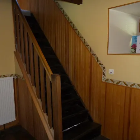 A L'australienne Au Coeur Des Volcans D'auvergne Bed & Breakfast Champs-Sur-Tarentaine-Marchal